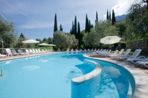  Villaggio Albergo Casa e Lago  Бренцоне
